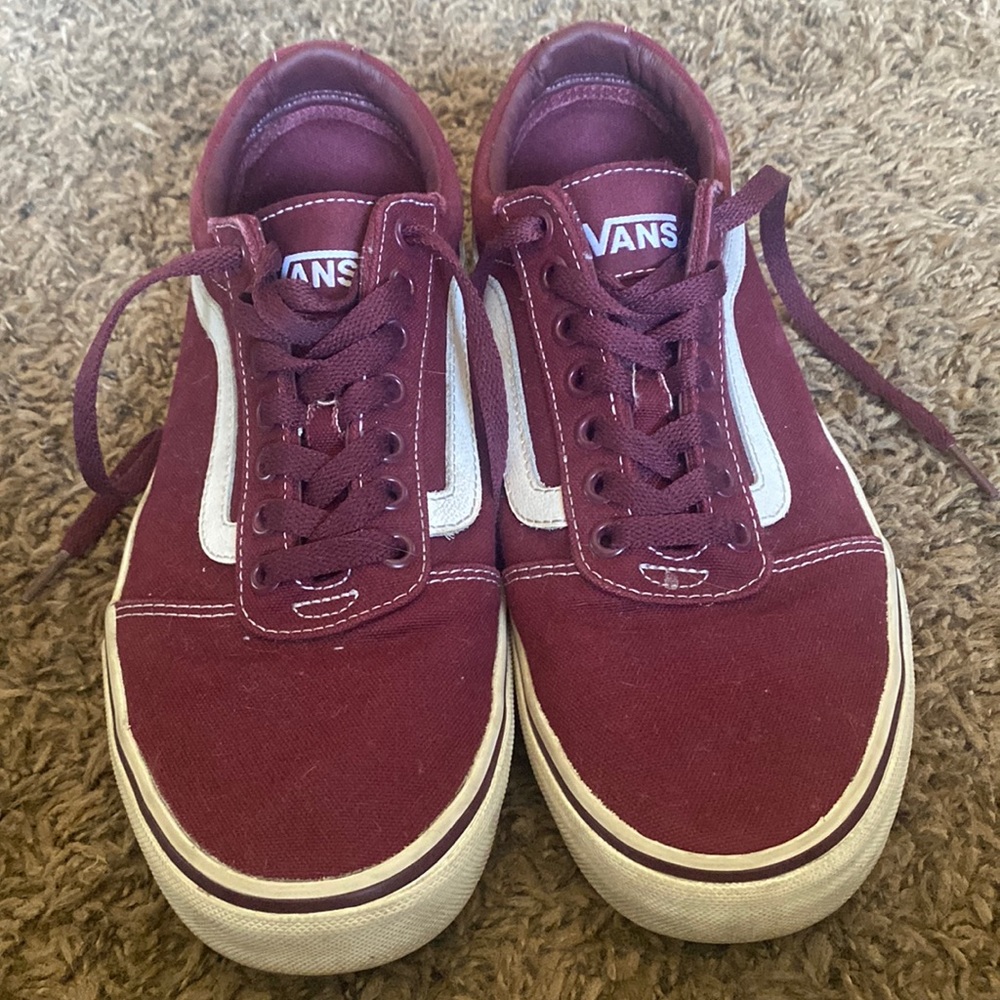 MENS SIZE 8 VANS SHOES